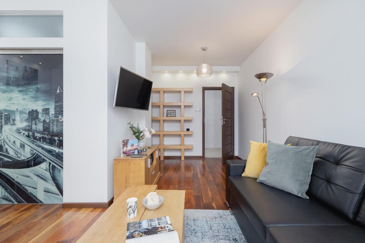 Krakow Blonia Apartment With Balcony By Noclegi Renters エクステリア 写真