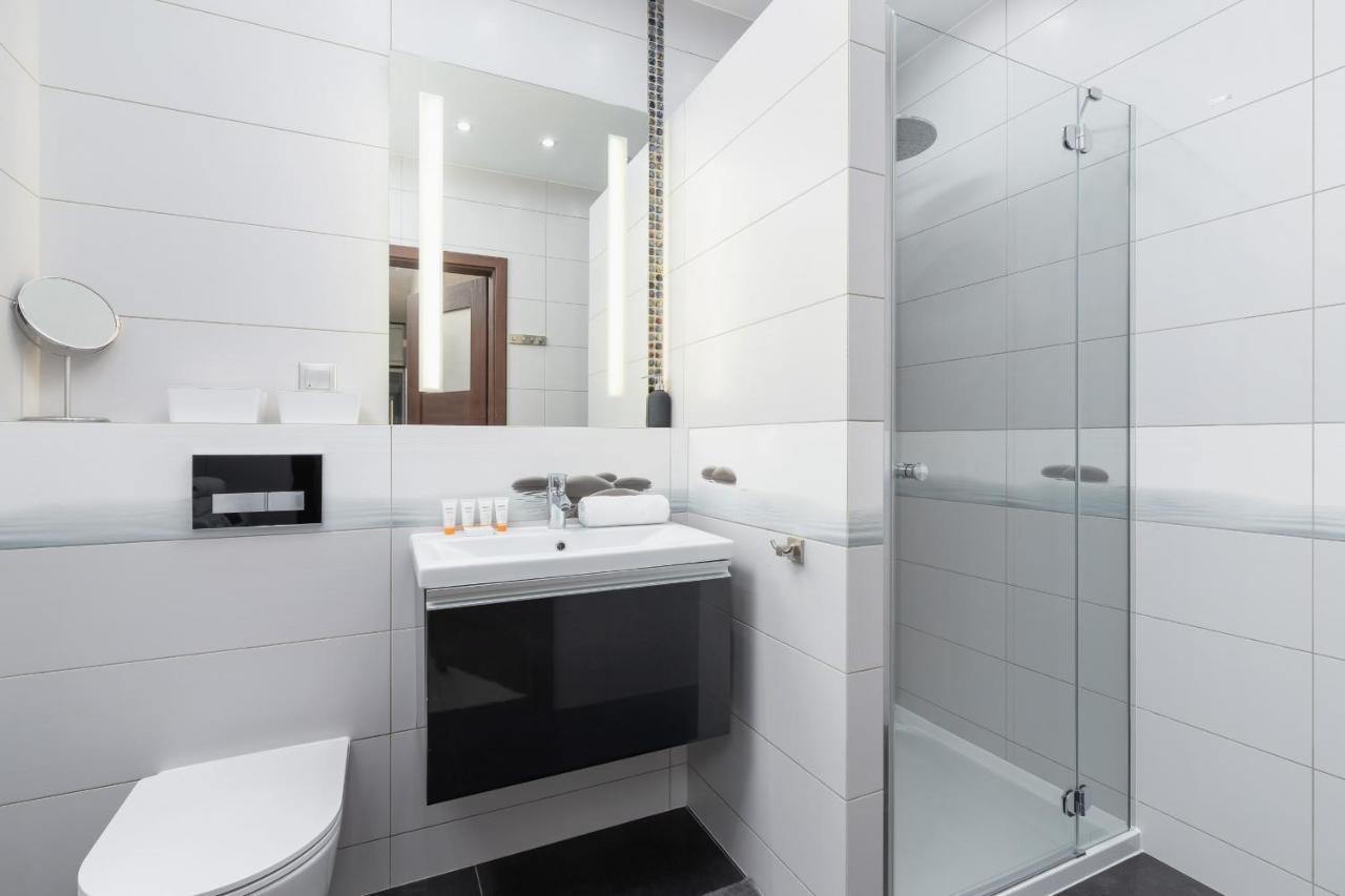 Krakow Blonia Apartment With Balcony By Noclegi Renters エクステリア 写真