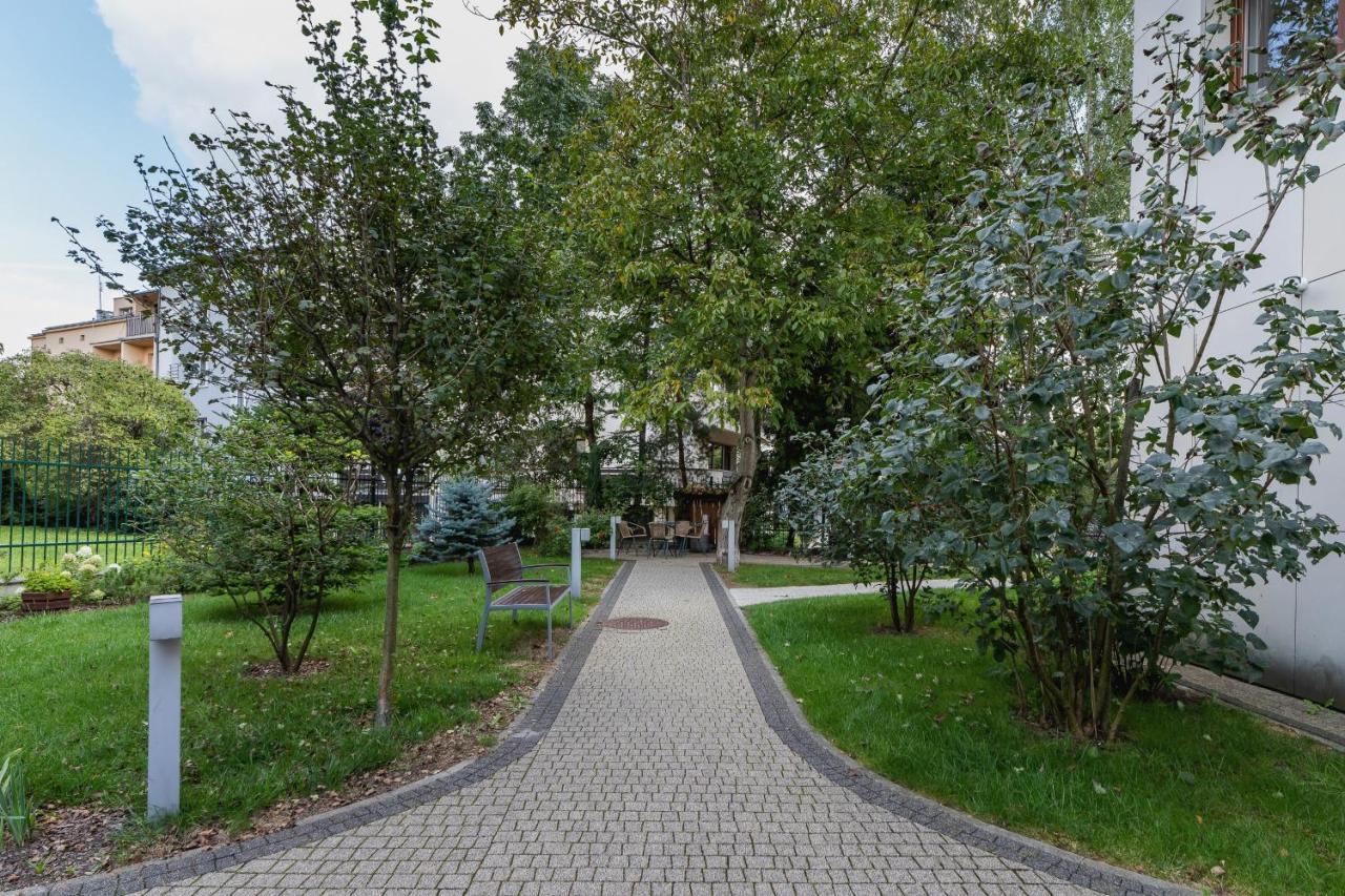 Krakow Blonia Apartment With Balcony By Noclegi Renters エクステリア 写真